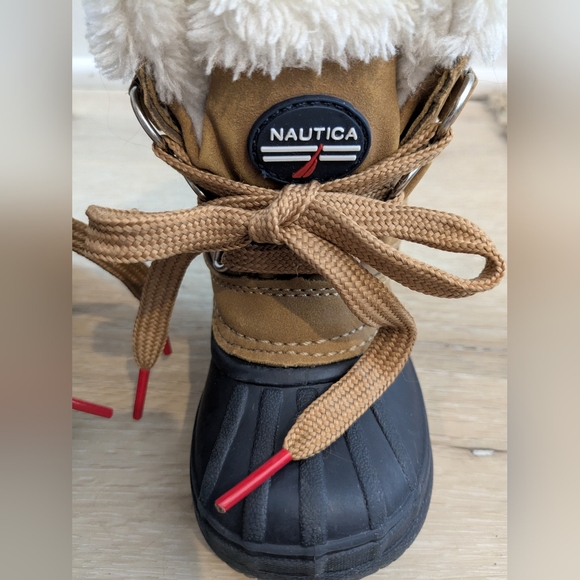 ⛵ Nautica Boys Ayce Winter Boots; Size: 5 Toddler - Picture 2 of 9